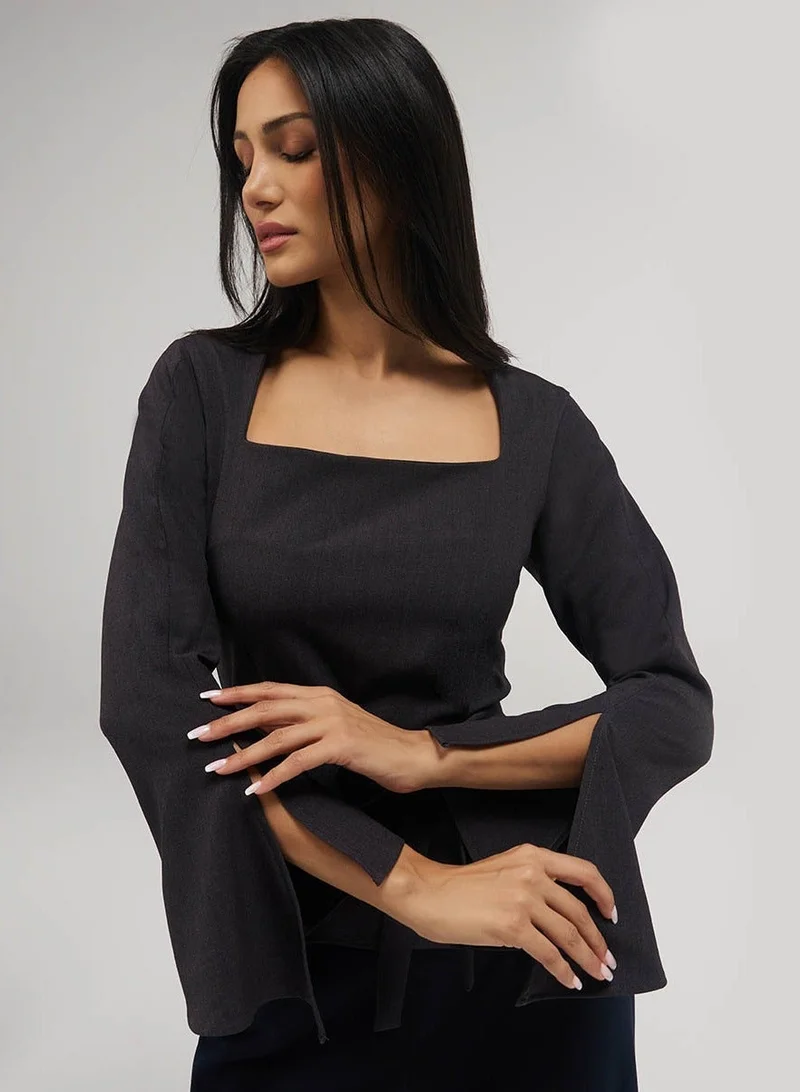 زجزاج بلوزة بأكمام مقسومة وياقة مربعة - رمادي